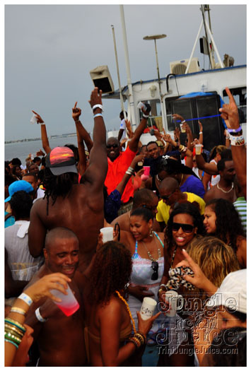 booze_cruise_mv_2011_pt2-067