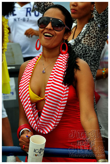 booze_cruise_mv_2011_pt2-087