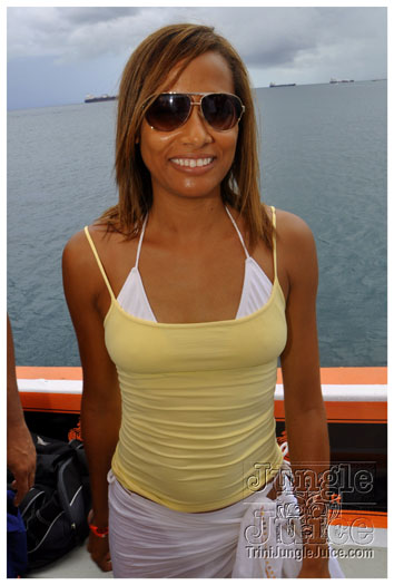 booze_cruise_jr_2011-025