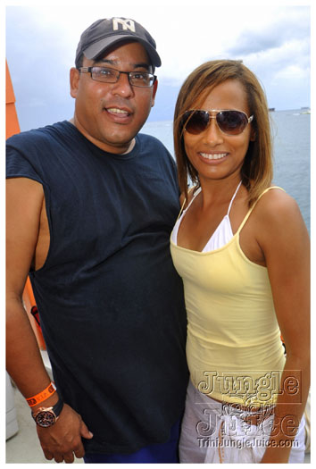 booze_cruise_jr_2011-026