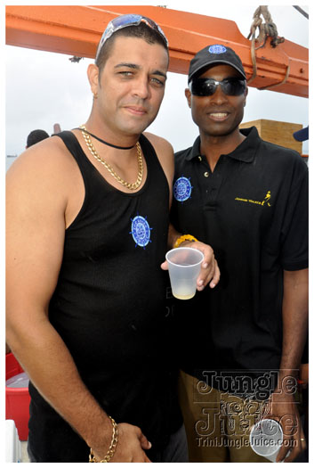 booze_cruise_jr_2011-049