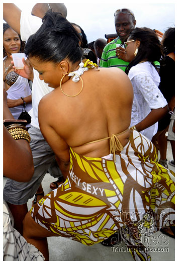 booze_cruise_jr_2011-074