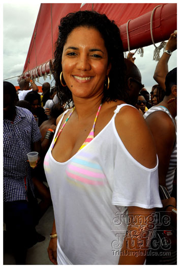 booze_cruise_jr_2011-076