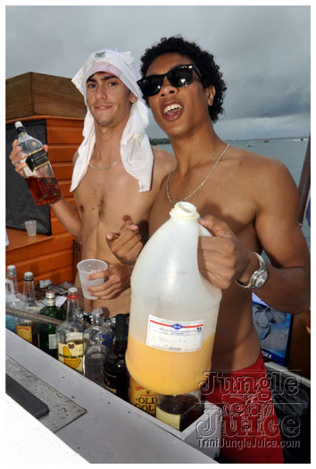 booze_cruise_jr_2011-097