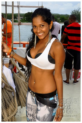 booze_cruise_jr_2011-100
