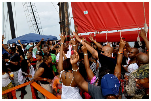 booze_cruise_jr_2011-128