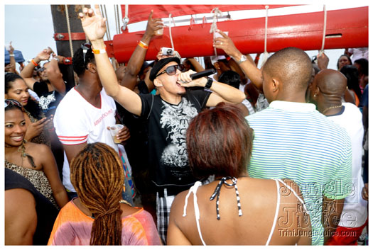 booze_cruise_jr_2011-132