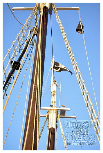 collision_band_launch_cruise_jun11-015