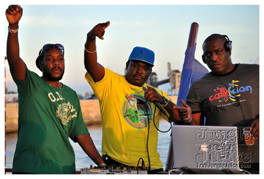 collision_band_launch_cruise_jun11-022