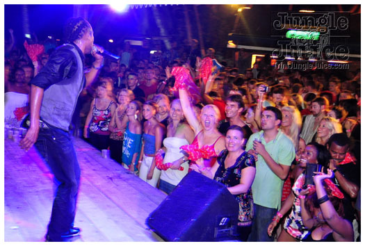 harbour_lights_wednesday_2011-005