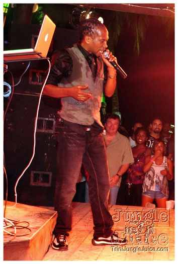 harbour_lights_wednesday_2011-008