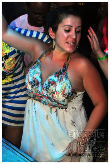 harbour_lights_wednesday_2011-010