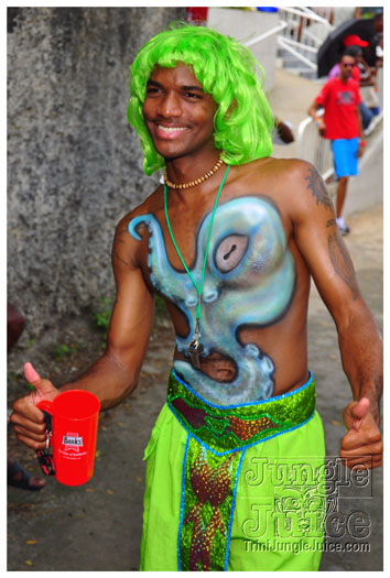 kadooment_day_2011_pt1-009