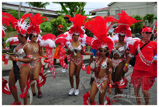kadooment_day_2011_pt1-010