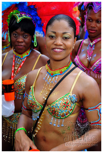 kadooment_day_2011_pt1-019