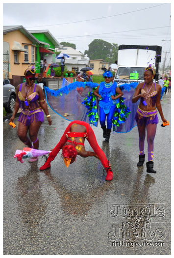 kadooment_day_2011_pt1-027