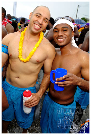 kadooment_day_2011_pt1-030