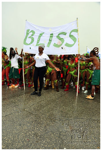 kadooment_day_2011_pt1-041