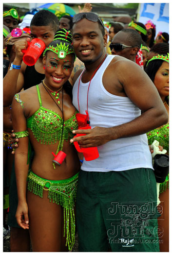 kadooment_day_2011_pt1-043