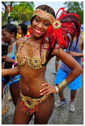 kadooment_day_2011_pt1-088