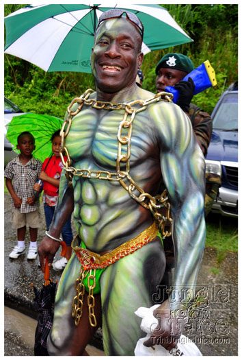 kadooment_day_2011_pt1-093