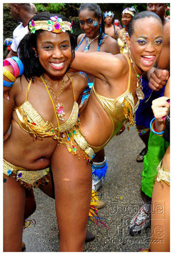 kadooment_day_2011_pt1-106