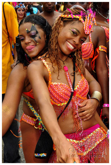 kadooment_day_2011_pt1-113