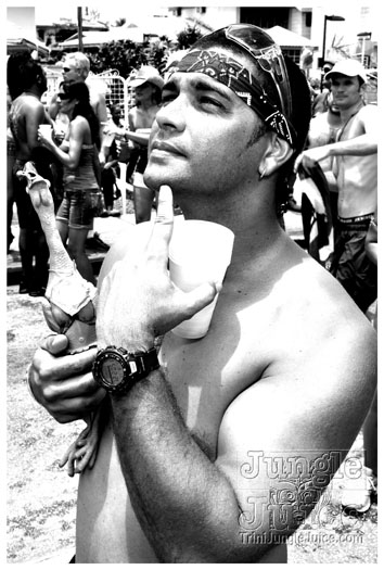 kadooment_day_2011_pt2-014