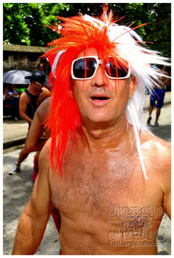 kadooment_day_2011_pt2-015