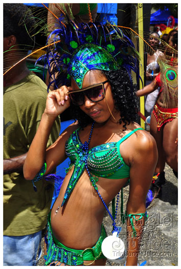 kadooment_day_2011_pt2-018