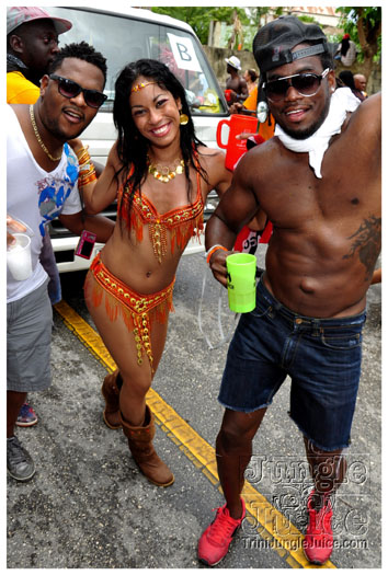 kadooment_day_2011_pt2-031