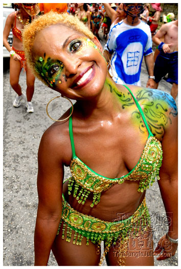 kadooment_day_2011_pt2-033