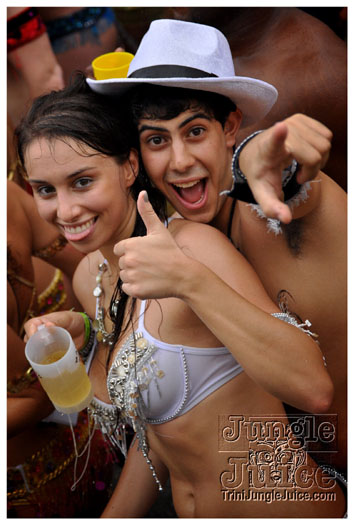 kadooment_day_2011_pt3-009