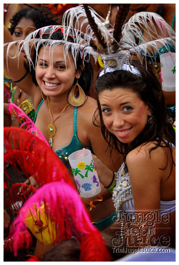 kadooment_day_2011_pt3-010