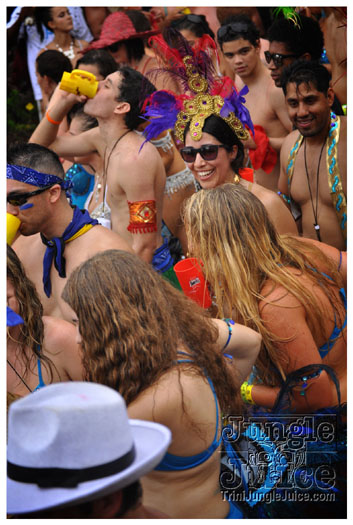 kadooment_day_2011_pt3-011