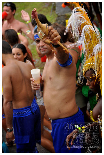 kadooment_day_2011_pt3-013