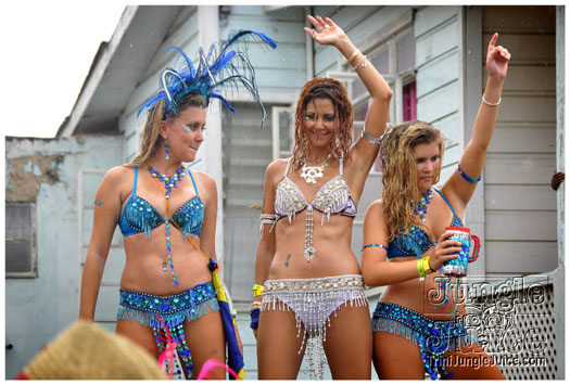 kadooment_day_2011_pt3-042