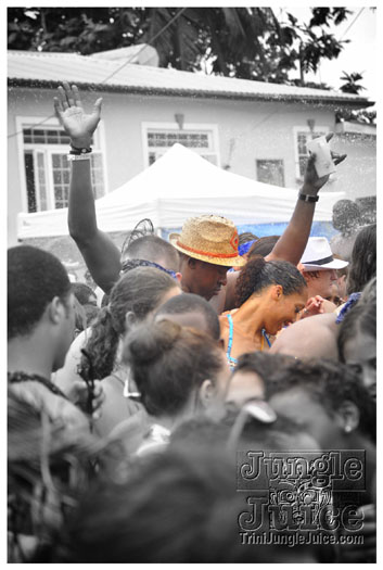 kadooment_day_2011_pt3-049