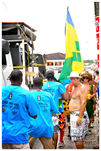 kadooment_day_2011_pt3-057