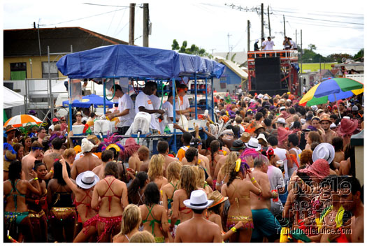 kadooment_day_2011_pt3-075