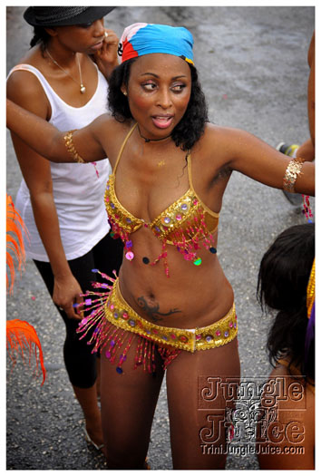 kadooment_day_2011_pt3-080