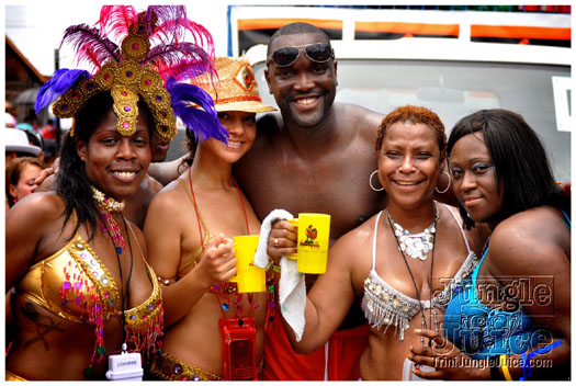 kadooment_day_2011_pt3-103