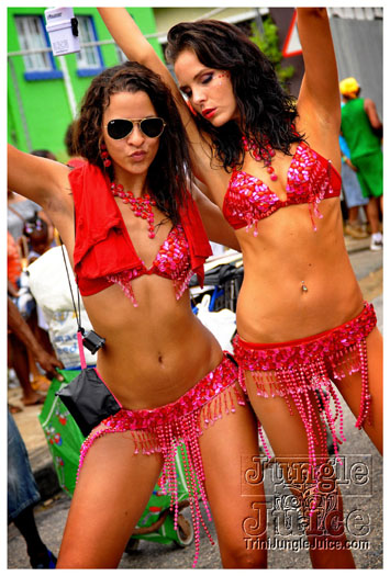 kadooment_day_2011_pt3-106