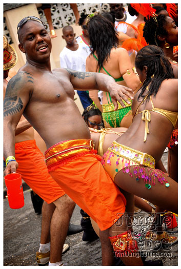 kadooment_day_2011_pt3-109