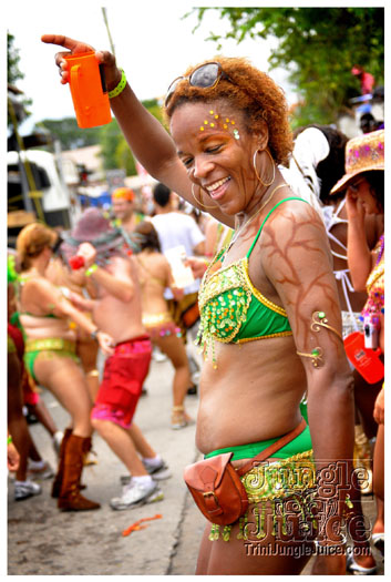 kadooment_day_2011_pt3-117