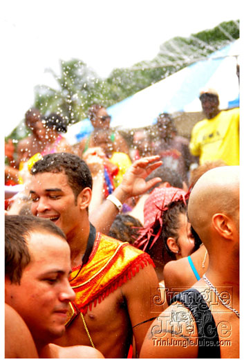 kadooment_day_2011_pt3-119