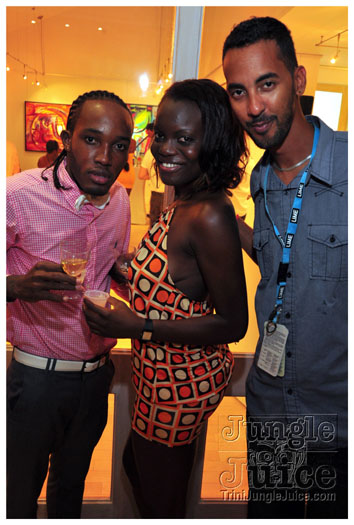 rihanna_after_party_2011-031