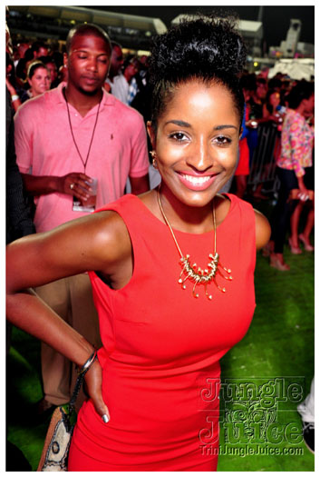 rihanna_loud_tour_2011-137