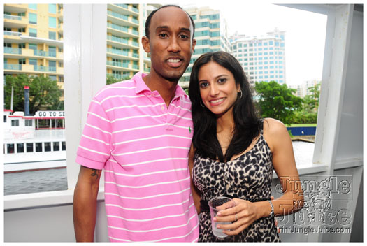 frenzy_boatride_2011-044