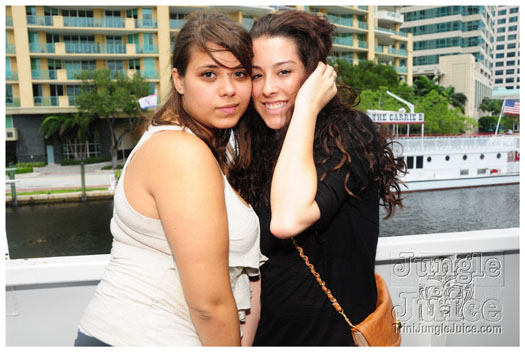 frenzy_boatride_2011-071